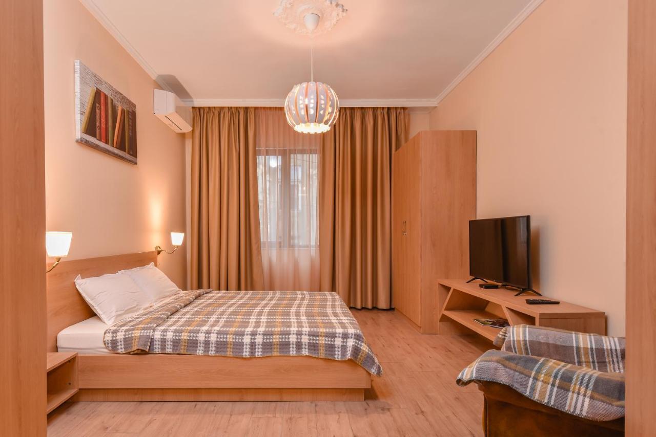 Sofia Dream Apartment - The Library - 3-Bdr, 2-Bthr By Flat Mаnager Luaran gambar